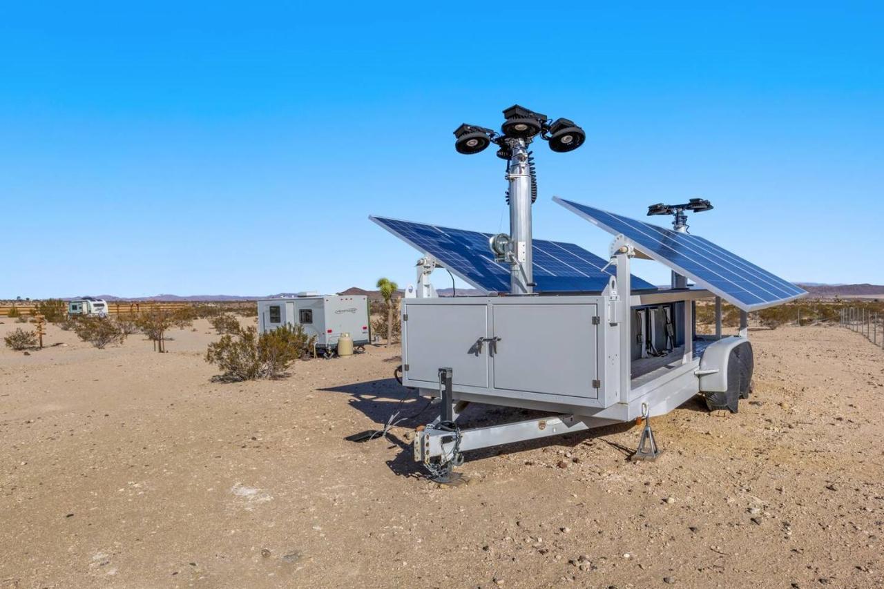 Jt Village Campground - Bunkhouse Joshua Tree Exterior photo